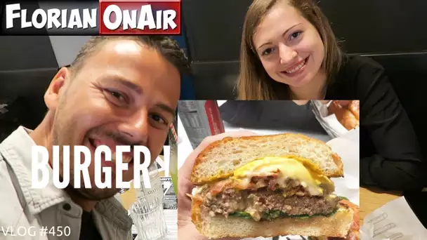 Un CHALLENGER au MEILLEUR BURGER de PARIS?? - VLOG #450