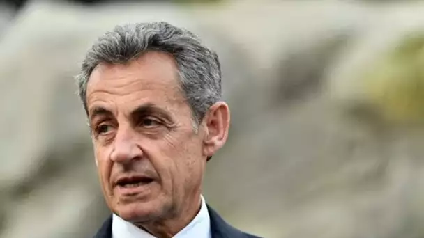 Nicolas Sarkozy tacle violemment  lrsquo;invraisemblable  Donald Trump