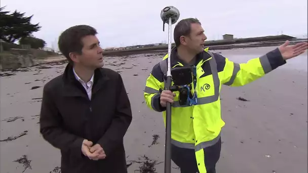 A l'oeil nu, il voit la plage disparaître