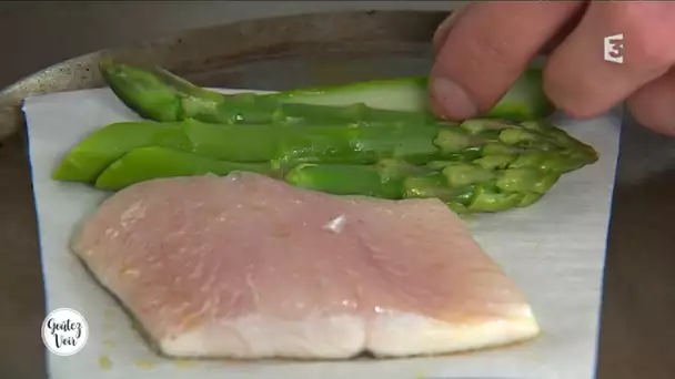 Recette de la Féra du lac Léman, asperges vertes et pamplemousse rose