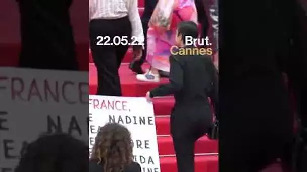 VérifiéL’action forte de Riposte Féministe sur les marches du Festival de Cannes