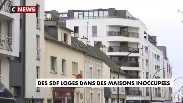 Des personnes sans domicile logées dans des maisons inoccupées