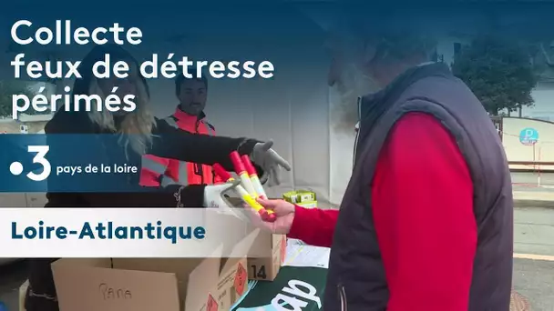Collecte de feux de détresse périmés sur la côte, pour éviter tout risque de combustion spontanée