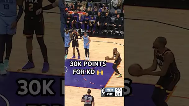 Kevin Durant becomes the 8th player in NBA history to reach 30,000 career points