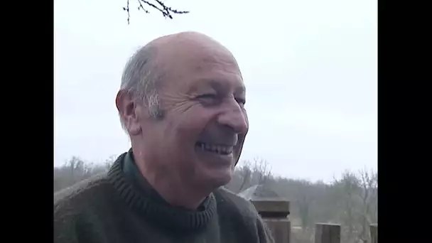 Stéphane fait fortune avec ses cabanes dans les arbres