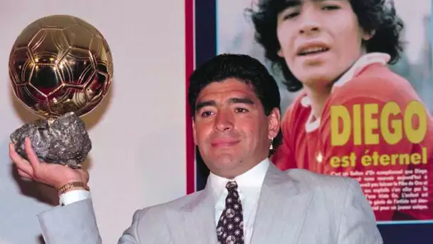 3 janvier 1994, le jour où Diego Maradona obtient le Ballon d'or d'honneur pour l'ensemble de sa …
