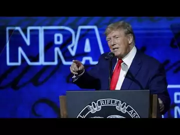 Donald Trump défend les armes à feu, la police fait son mea culpa