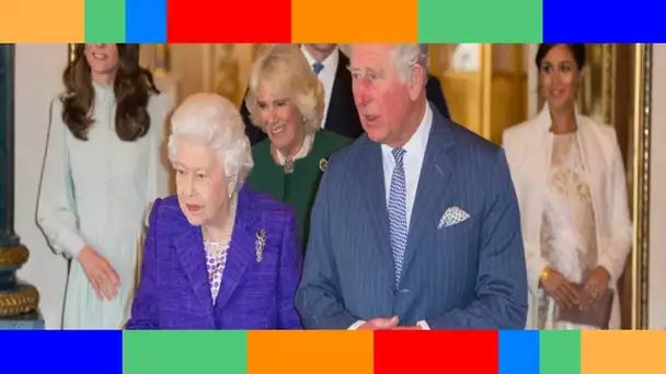 👑  Elizabeth II en a ras-le-bol : le prince Charles remis à sa place