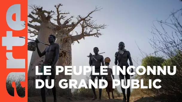 Madagascar : les Mikea, derniers gardiens de la forêt | ARTE Reportage