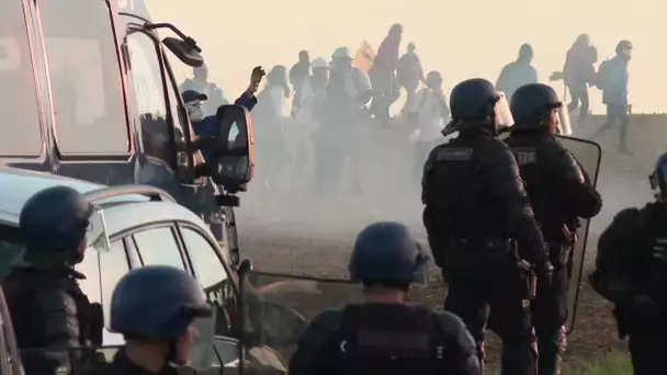 Manifestations à Mauzé-sur-le-Mignon : un bassin de rétention d’eau détruit, trois gendarmes blessés