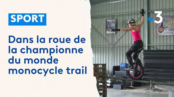 Dans la roue de la championne du monde monocycle trail