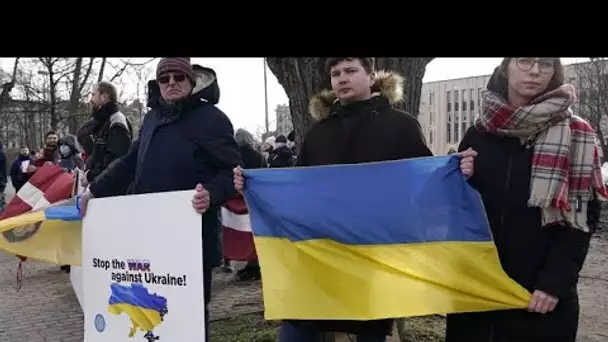 Lettonie : près de 14 000 personnes chantent l'hymne ukrainien