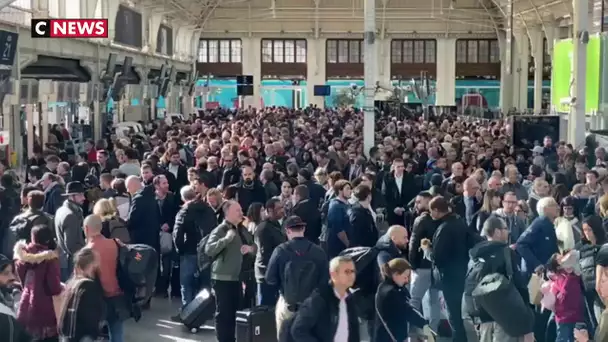 Grève à la SNCF :  pagaille dans les gares