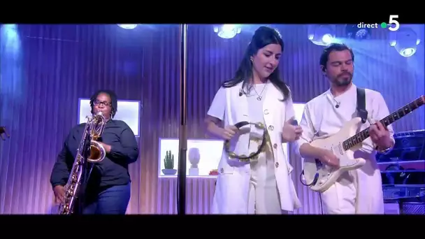 Le live : Lilly Wood and the Prick « You Want My Money » - C à Vous - 25/05/2021