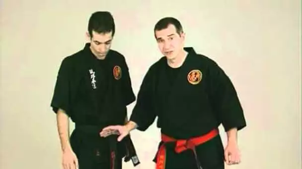 Frapper les points vitaux technique arts martiaux self défense