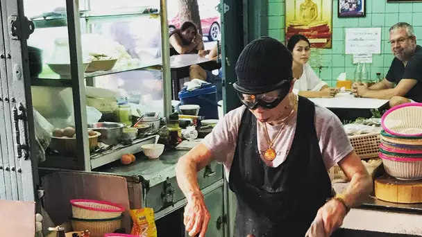 Jay Fai, une vendeuse de rue de Bangkok, veut rendre son étoile Michelin