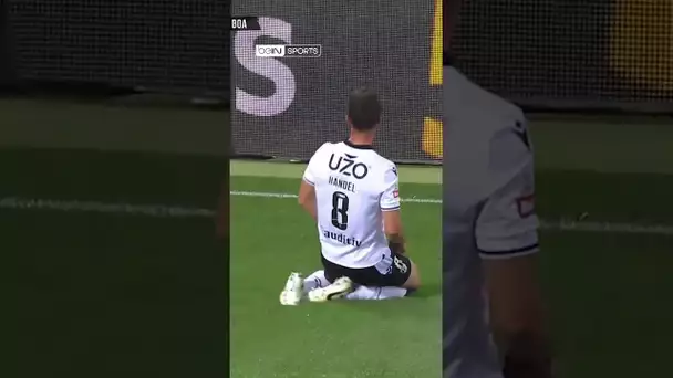 💥 Ils ont vraiment marqué ce BAN-GER ! #Football #Soccer #VitoriaSC #Goal