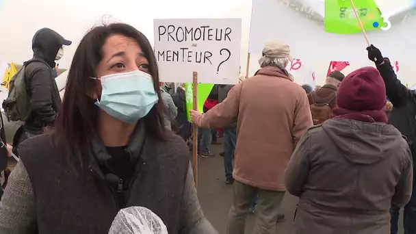 Manifestation contre projet Tropicalia sur la Côte d'Opale.