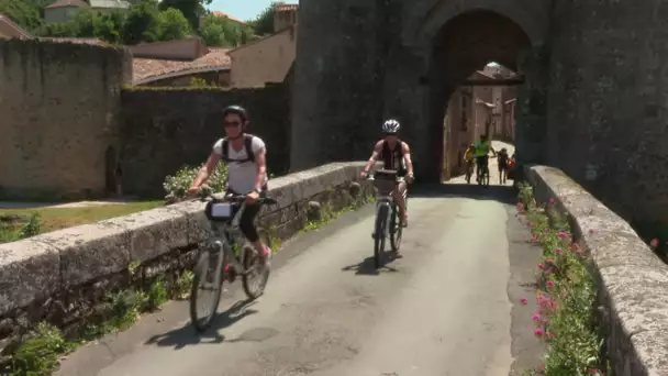Cyclotourisme : le vélo pour découvrir Parthenay dans les Deux-Sèvres