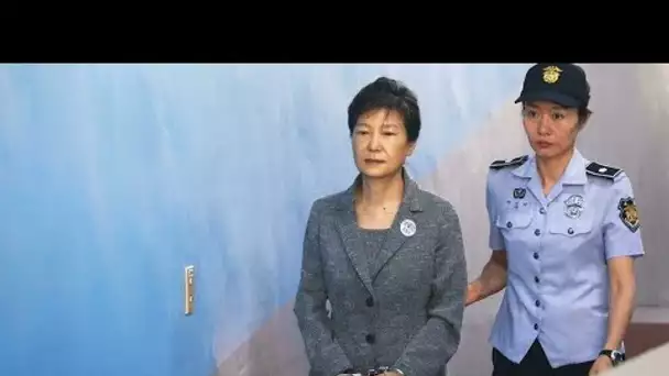Corée du Sud : l'ancienne présidente Park Geun-hye graciée • FRANCE 24