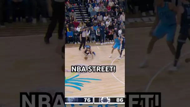 Jay Huff was playing NBA street in real life 😂