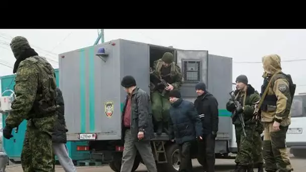 L'Ukraine et les séparatistes pro-russes de Donetsk échangent 200 prisonniers