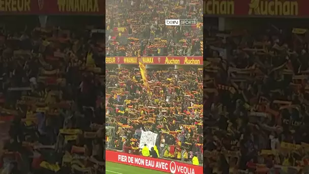 🤯 L'incroyable ambiance au Stade Bollaert du #RCLens ! 🤩 Les Corons, quel chant emblématique !