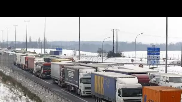 Le blocus des routiers continue à la frontière polono-ukrainienne