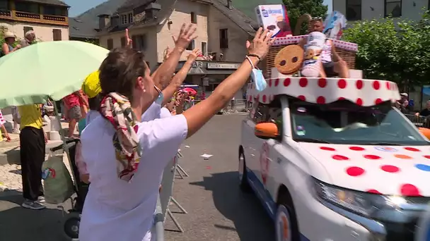 Laruns: ambiance de fête pour le passage du Tour France 2022