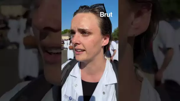 La colère des médecins à Paris contre la contrainte d’installation dans les déserts médicaux.