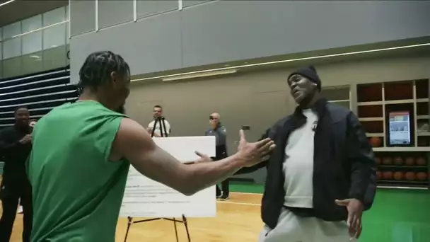 Gary Payton Presents Marcus Smart With #KiaDPOY Award!