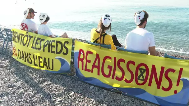 A Nice, les chaises de la Prom' déplacées par des activistes pour alerter sur la montée des eaux