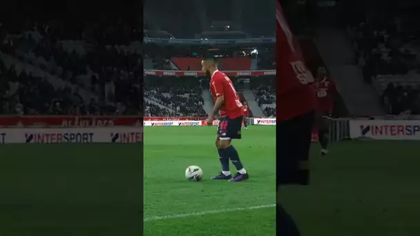 La finesse technique d'Adam Ounas !