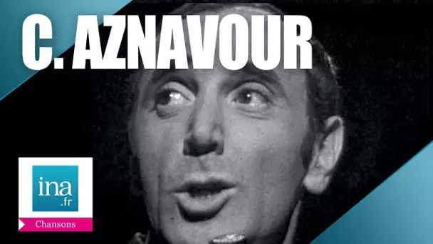 Charles Aznavour "Paris au mois d'août" | Archive INA