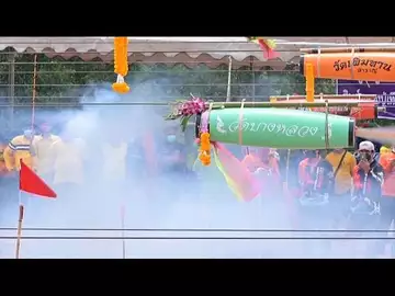 Fête des fusées horizontales en Thaïlande