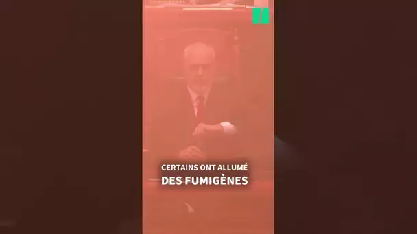 En Albanie, l’opposition met le feu à l’hémicycle pour protester contre les socialistes