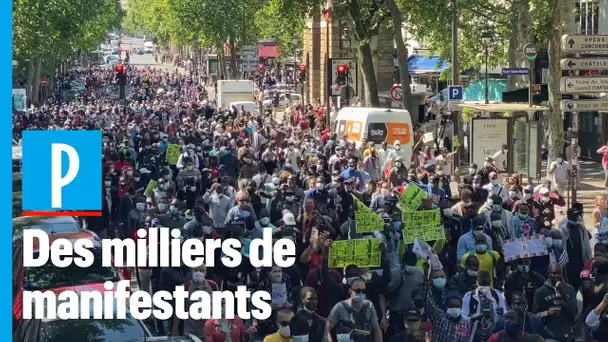Paris : malgré l’interdiction, des milliers de personnes défilent pour les sans-papiers
