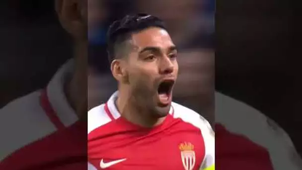 #Shorts - Le lob magique de Falcao en Ligue des Champions