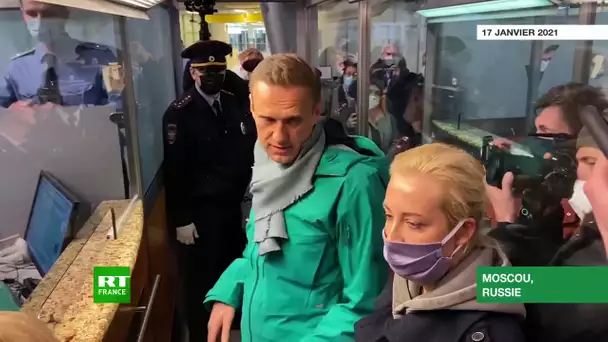 Alexeï Navalny arrêté à Moscou après son arrivée à l'aéroport