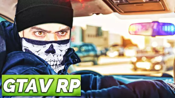 MONTE DANS LA VOITURE ET FERME LA ! ( GTA RP )