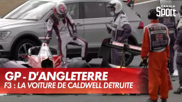 GP d'Angleterre - F3 : la voiture d'Olli Caldwell détruite