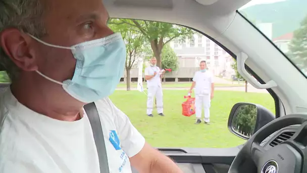 CHU Grenoble Alpes : les ambulanciers mobilisés contre "un statut minable"