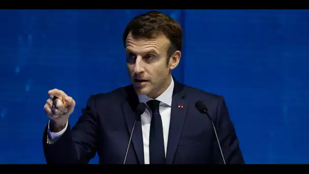 Programme d'Emmanuel Macron : quelles propositions sur l'immigration ?