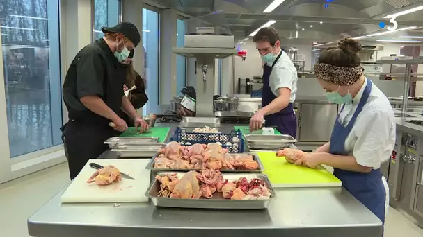 Les grands chefs aux côtés des apprentis pour ne pas perdre la main pendant le confinement.