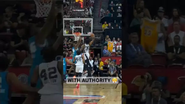 Julian Champagnie Attacks the Rim for the RIDICULOUS Poster! 💪 | #Shorts