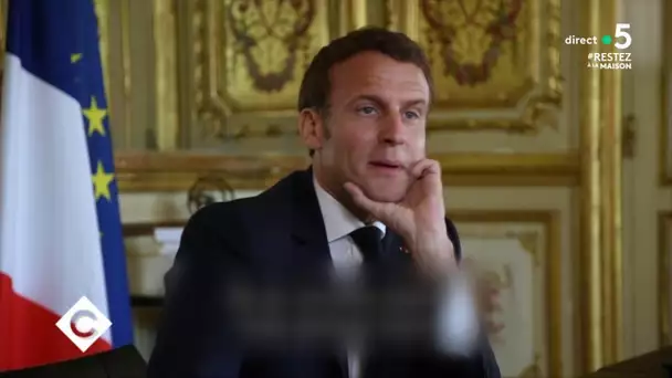 Macron face à la crise - C à Vous - 17/04/2020