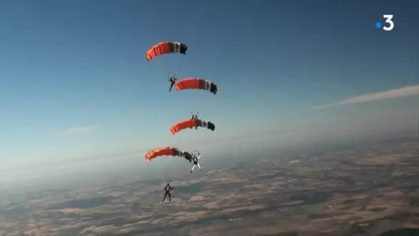 Parachutisme : la descente en or des Bisontins aux championnats de France