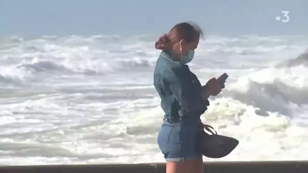 Vents violents : les images de la mer démontée à Wimereux