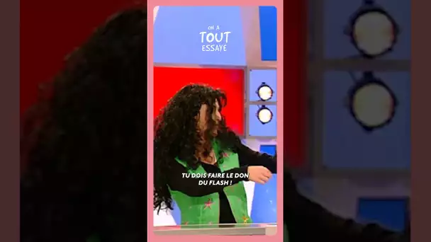 Florence Foresti - Younelle Jospine, la voyante, lit dans les boules. - On a tout essayé #shorts