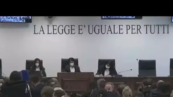 Italie: plus de 200 personnes condamnées dans un procès XXL contre la mafia calabraise